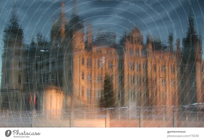 Castle in the mirror Schwerin Mirror Historic Schwerin Castle Schweriner See