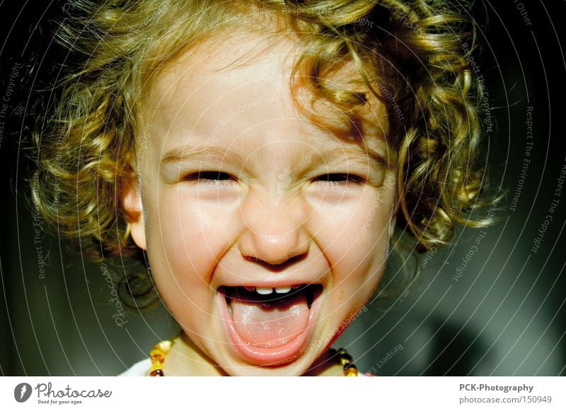 yezzz Laughter Grinning Scream Child Curl Grimace Looking Joy laugh children