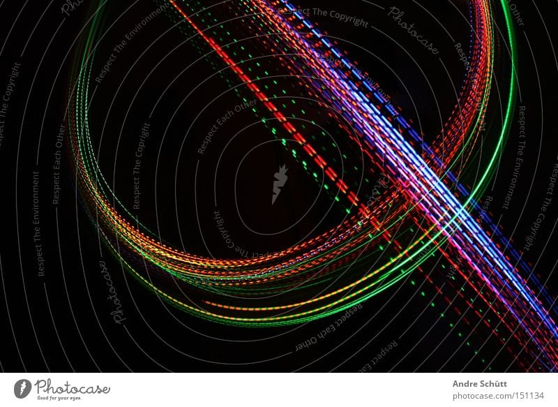 traces II Blue Green Red Black Light Long exposure Tracks Tracer path Curve Colour Orange andre pours pixels