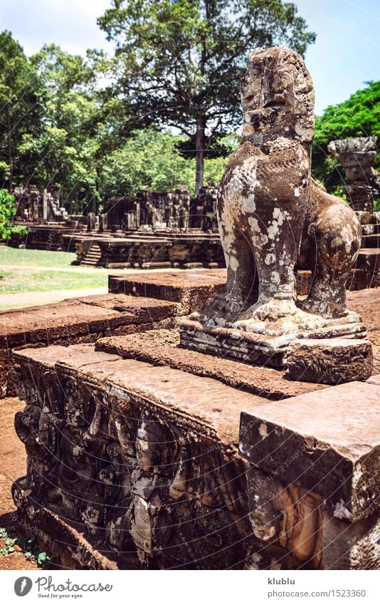 Angkor Thom Temple view, Siem reap, Cambodia Face Vacation & Travel Tourism Virgin forest Rock Ruin Building Architecture Monument Stone Old Historic Society