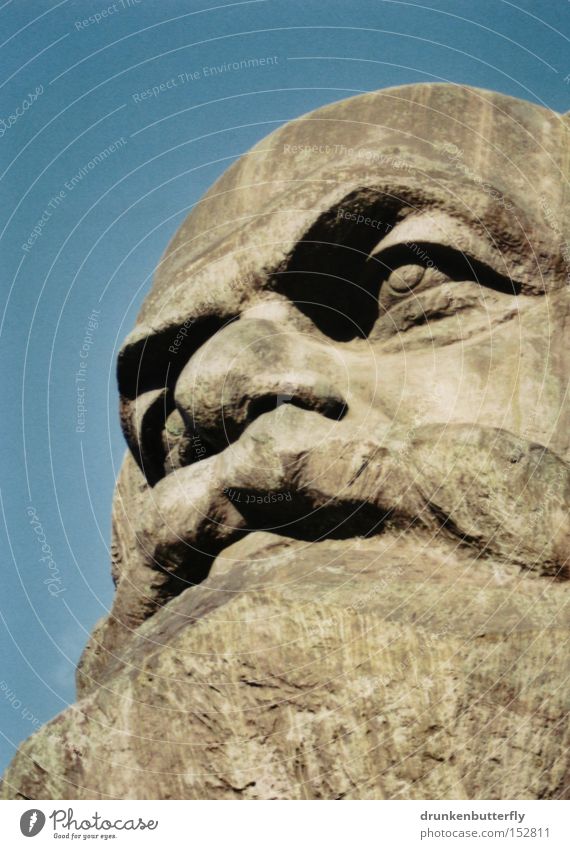 Charles Marx Head Stone Portrait photograph Bust Chemnitz Sky Blue Communism Landmark Monument Karl-Marx manifest