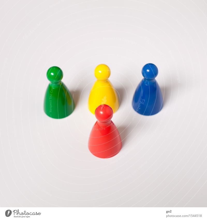 Colourful cones Leisure and hobbies Playing Board game Children's game Career Success Team Skittle Conical Communicate Uniqueness Blue Multicoloured Yellow