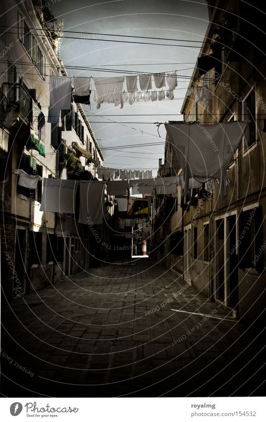 washing day Venice Laundry Alley Old fashioned House (Residential Structure) Facade Washing Cobblestones Dusk Dawn Historic Traffic infrastructure Italy