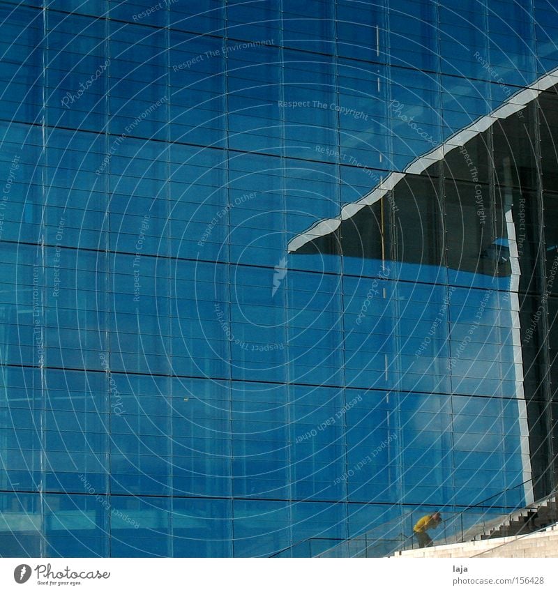 Small photo tourist Tall House (Residential Structure) Glas facade Mirror Sky Clouds Photographer Tourist Stairs Steps Seat of government Architecture Summer