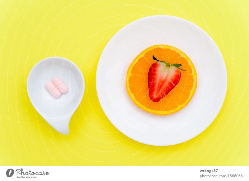 Vitamin cocktail IV Food Fruit Orange Nutrional supplement Strawberry Yellow Red White Pill Pink Orange slice Colour photo Multicoloured Interior shot