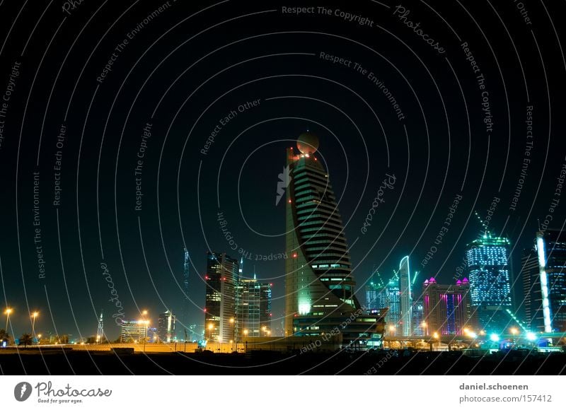 Metropolis 6 Dubai High-rise Tourism Night Light Electricity Energy Travel photography Vacation & Travel Architecture Building Construction site Skyline Modern