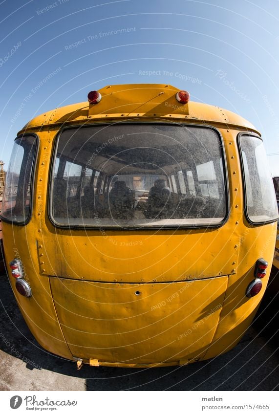 yellow.sub.marine Transport Means of transport Public transit Rush hour Motoring Bus Vintage car Blue Yellow Red Rear light Window Parking Colour photo