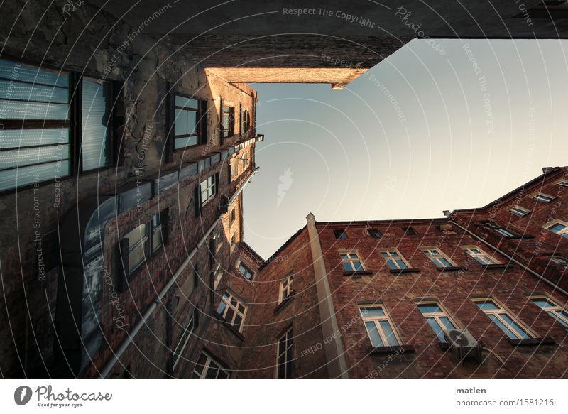 View to the sun Sky Cloudless sky Beautiful weather Town Downtown Old town Deserted House (Residential Structure) Building Wall (barrier) Wall (building) Facade