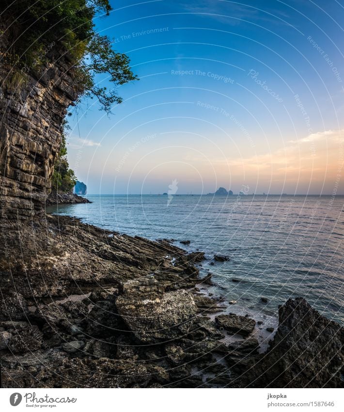 Rocky coast Thailand Calm Adventure Far-off places Summer vacation Ocean Flat (apartment) Nature Landscape Beautiful weather Coast Lakeside Bay Andaman Sea