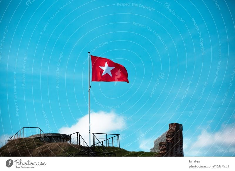 Maastricht, Fort Sint Pieter Sky Cloudless sky Clouds Beautiful weather Wind Netherlands Fortress Wall (barrier) Wall (building) Handrail Flag Flagpole Movement