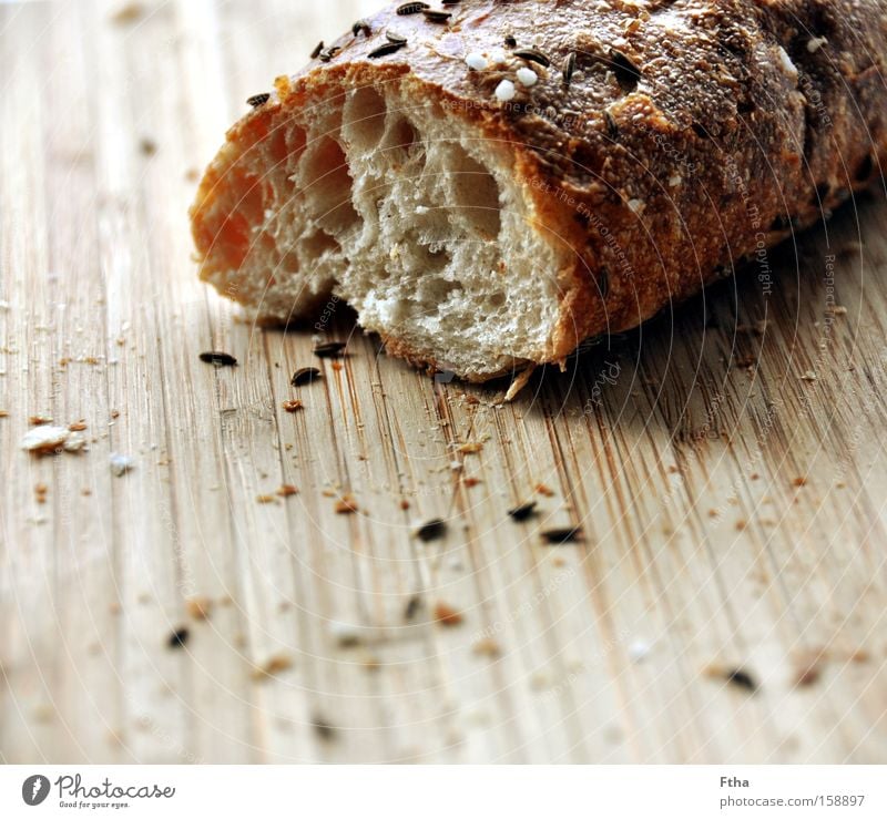 Swabian Soul Roll Bread Breakfast Cooking salt Cumin Chopping board Baked goods Baguette White bread Salt stick Wooden board ciabatta bread dough Nutrition