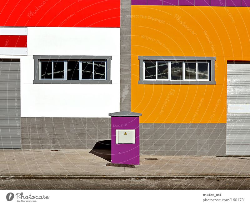 now wird´s colorful Multicoloured Colour Dye Industrial Photography Industry Architecture Manmade structures Wall (barrier) Window Red Orange Violet