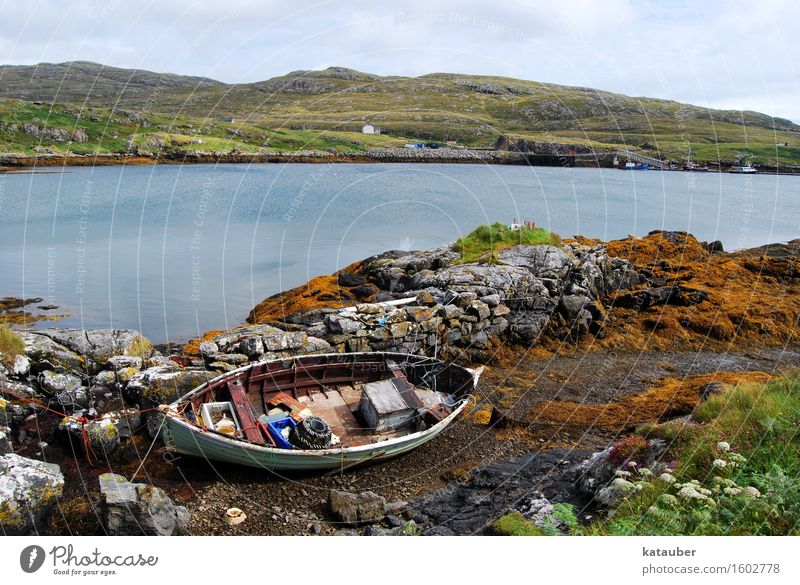 fishing boat Nature Landscape Clouds Meadow Hill Coast Bay Ocean Island Old Cold Loneliness Watercraft Fishing (Angle) Wall (barrier) Low tide Scotland