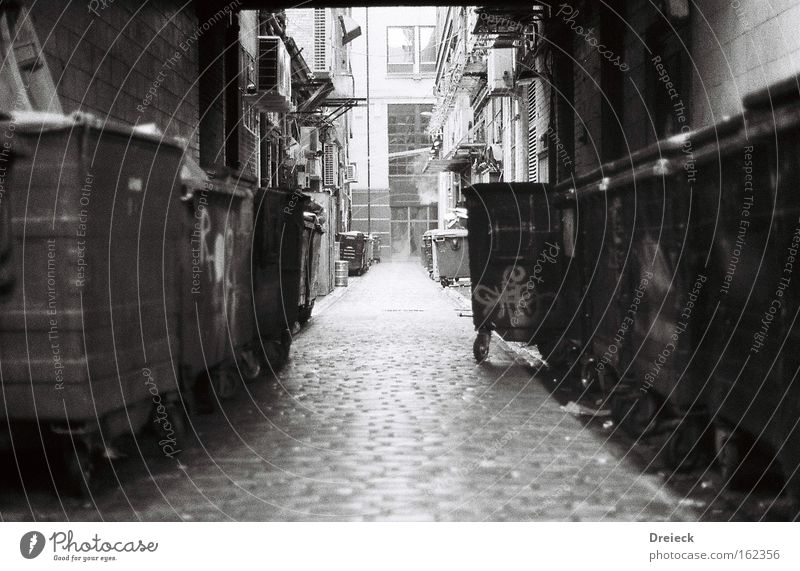 welcome to glasgow city Glasgow Scotland Great Britain Alley Black White Analog Black & white photo Traffic infrastructure Film industry 35mm B&W