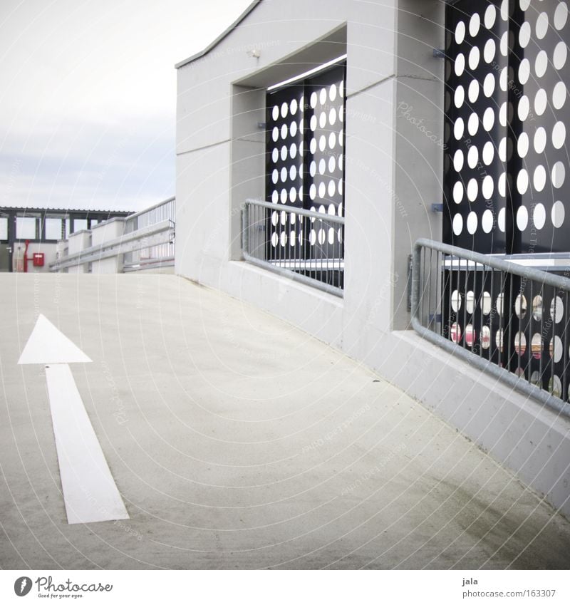 Up! Parking garage Parking level Direction Arrow Parking lot Empty Attic story Expressway exit Curve Sky Story Loneliness Traffic infrastructure Services