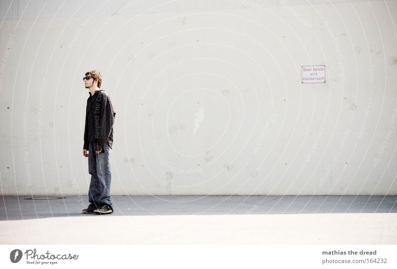 VINCENZO DEL PIERO Colour photo Exterior shot Copy Space right Neutral Background Day Shadow Contrast Shallow depth of field Central perspective Full-length