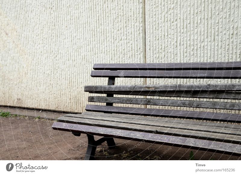 Bath bench Colour photo Subdued colour Exterior shot Close-up Deserted Copy Space left Copy Space top Day Wall (barrier) Wall (building) Wood Old Broken