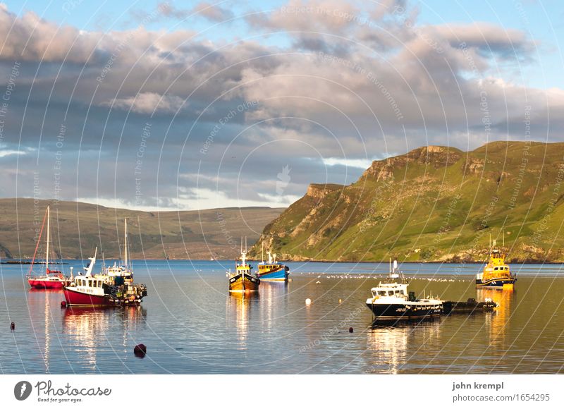 Dinghy's ready! Clouds Beautiful weather Hill Rock Mountain Coast North Sea Ocean Portree Isle of Skye Scotland Village Fishing village Navigation Fishing boat