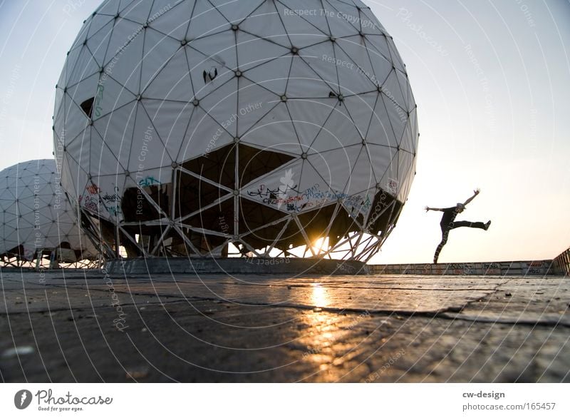 DANCE ON Colour photo Exterior shot Copy Space bottom Twilight Sunlight Sunrise Sunset Back-light Worm's-eye view Wide angle Full-length Elegant Style Joy