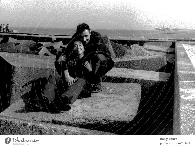 Retro 2001 Horizon Concrete Group North Sea Couple