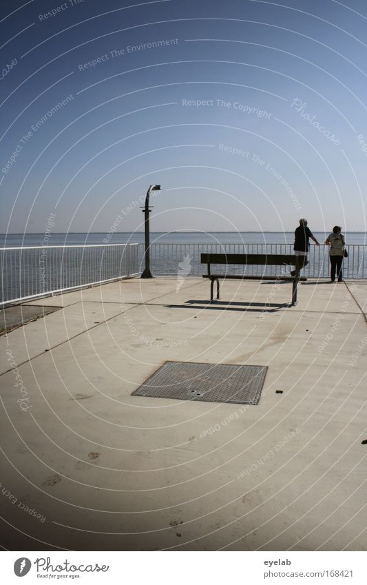 demophobia Colour photo Subdued colour Exterior shot Copy Space top Copy Space bottom Neutral Background Day Sunlight Long shot Relaxation Calm Summer Ocean