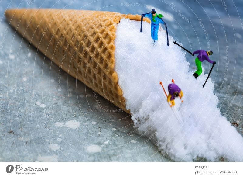 Miniwelten - Summer Ski Resort Food Dessert Ice cream Candy Nutrition Model-making Vacation & Travel Winter Snow Winter vacation Skiing Human being Masculine