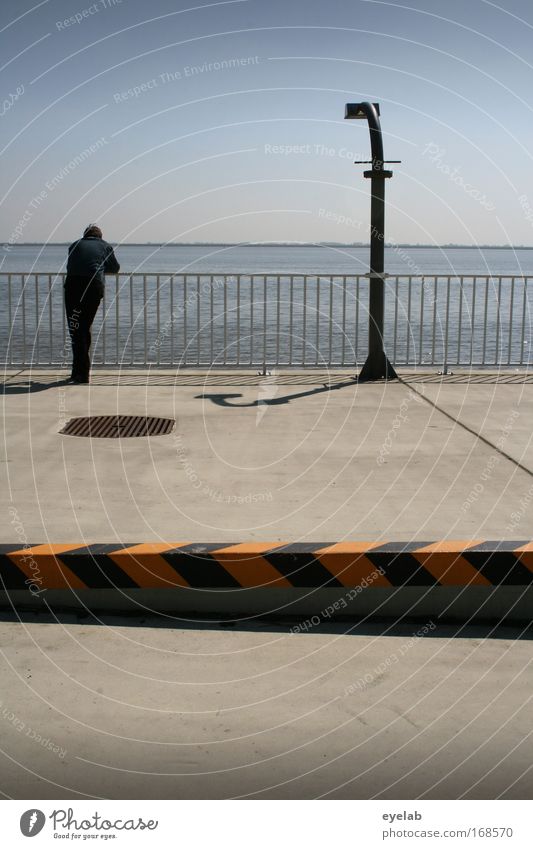 The forecourt of boredom Colour photo Subdued colour Exterior shot Copy Space top Copy Space bottom Neutral Background Day Sunlight Long shot Relaxation Calm