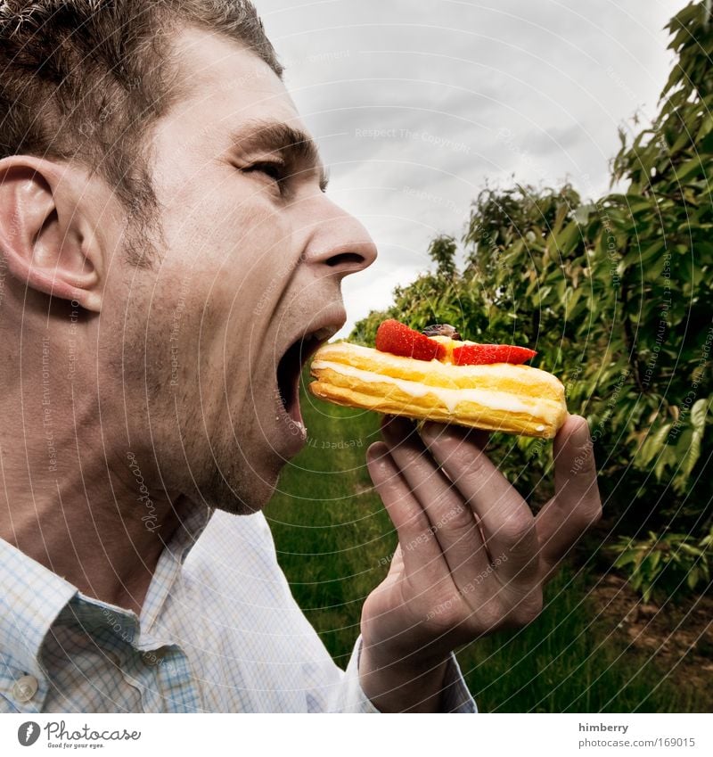 fastfoodberry Subdued colour Exterior shot Experimental Copy Space right Copy Space top Deep depth of field Profile Looking Food Nutrition Eating Picnic