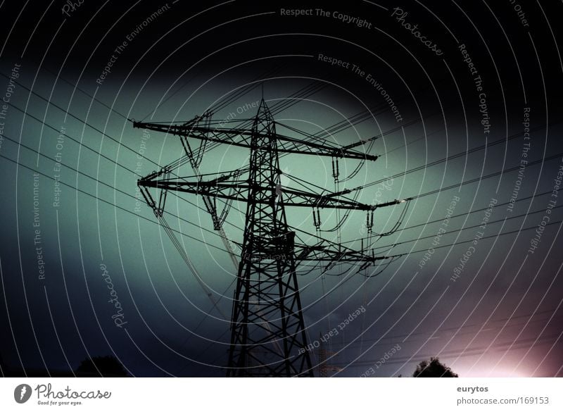 380KV Colour photo Multicoloured Exterior shot Experimental Lomography Holga Structures and shapes Evening Artificial light Light Shadow Contrast Silhouette