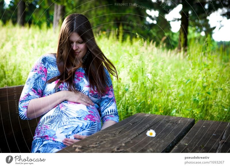 Jenni in the wind Elegant Style Happy Beautiful Body Skin Healthy Freedom Summer Hiking Mother's Day Parenting Child Feminine Adults Hair and hairstyles Stomach