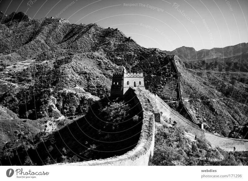 tightrope walk Black & white photo Exterior shot Deserted Copy Space top Evening Shadow Contrast China Asia Tower Manmade structures Wall (barrier)