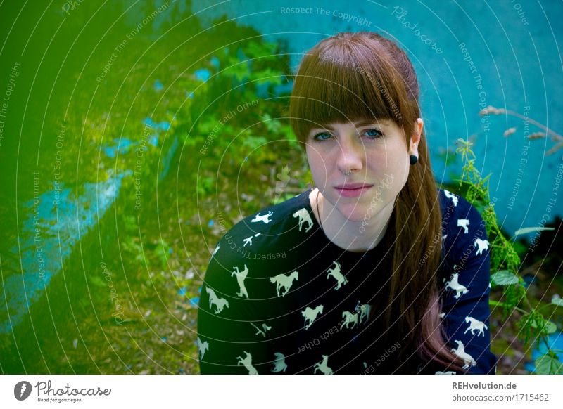 Carina in the abandoned pool. Style Human being Feminine Young woman Youth (Young adults) Face 1 18 - 30 years Adults Environment Nature Moss Fashion Brunette