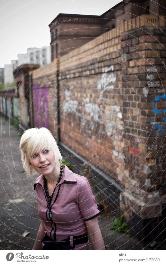 in the backyard Colour photo Multicoloured Exterior shot Day Shallow depth of field Bird's-eye view Portrait photograph Upper body Upward Human being Feminine