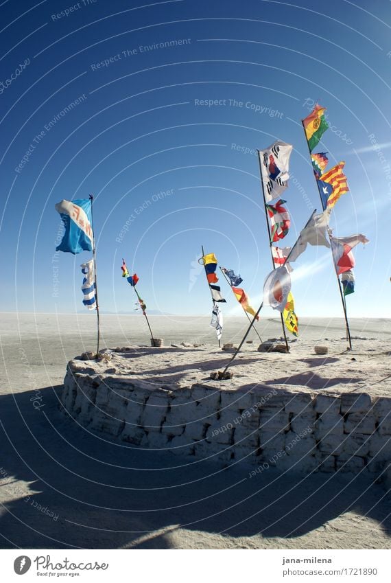 journey of thought Nature Landscape Earth Sky Cloudless sky Horizon Climate Beautiful weather Desert Salt flats Salar de Uyuni Stone Flag Exceptional Free