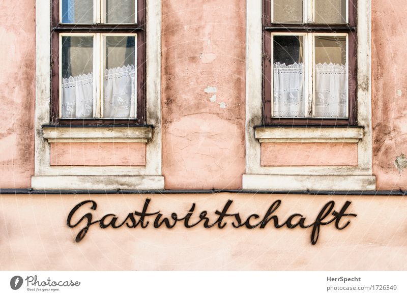 In the Ungargassenland Restaurant Vienna Downtown Old town House (Residential Structure) Building Architecture Wall (barrier) Wall (building) Facade Window