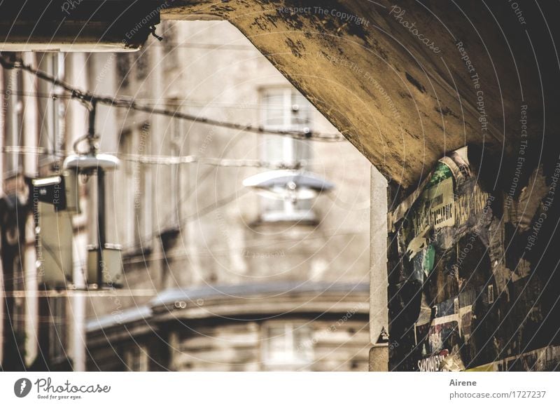 problem zone Tunnel Underpass Bridge Tram Overhead line Eerie somber Town Vienna Capital city Old town Wall (barrier) Wall (building) Threat Street lighting