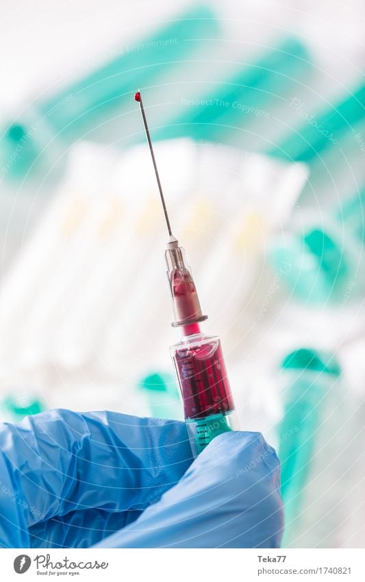 draw blood Doctor Hospital Health care Healthy Safety Syringe Blood Laboratory Colour photo Studio shot Close-up Deserted Artificial light Flash photo