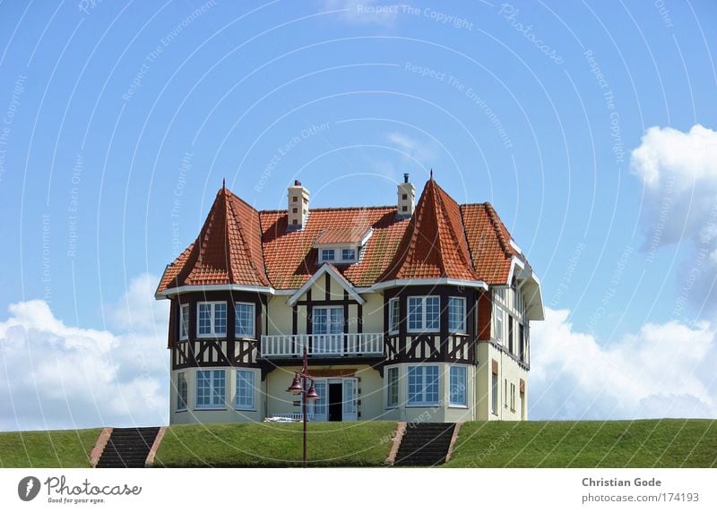 House by the sea Colour photo Multicoloured Exterior shot Deserted Copy Space left Copy Space right Copy Space top Neutral Background Day Shadow Contrast