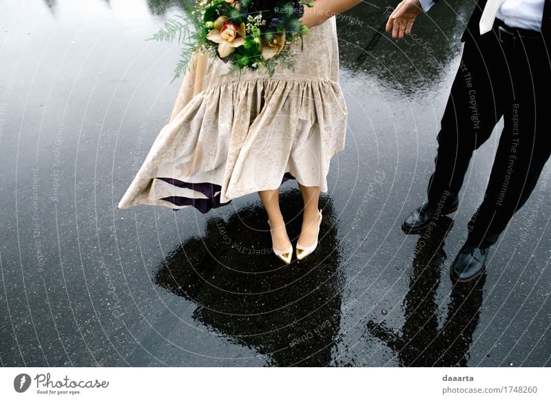 couple in the rain Elegant Style Joy Life Harmonious Relaxation Trip Adventure Freedom Feasts & Celebrations Flirt Wedding Family & Relations Friendship Couple