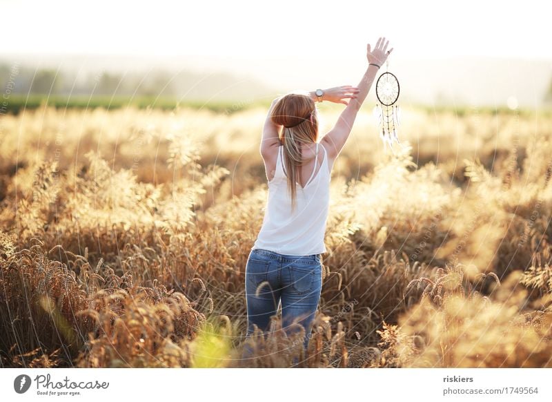 dreamcatcher Human being Feminine Young woman Youth (Young adults) Life 1 18 - 30 years Adults Environment Nature Summer Field Relaxation To hold on Illuminate