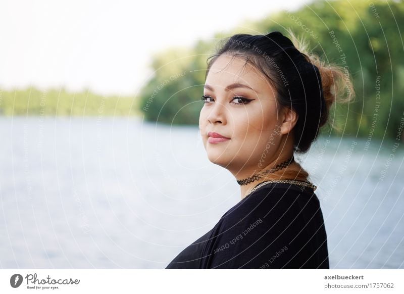 young asian woman by the lake Lifestyle Leisure and hobbies Vacation & Travel Human being Feminine Young woman Youth (Young adults) Woman Adults 1 18 - 30 years