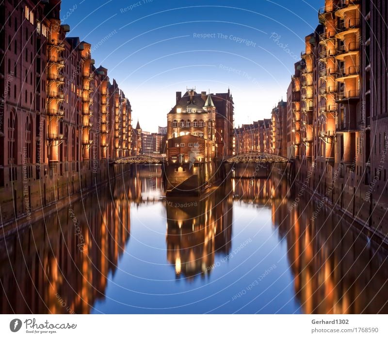 Hamburg Speicherstadt moated castle Fleetinsel Museum Port City Old town Industrial plant Bridge Tourist Attraction Landmark Monument Transport