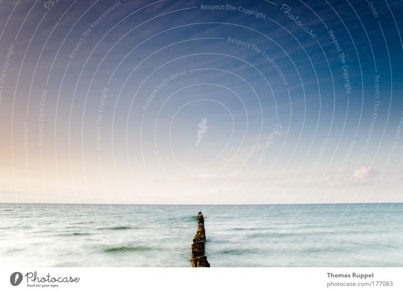 parted Colour photo Exterior shot Deserted Copy Space top Copy Space middle Evening Twilight Long shot Panorama (View) Wide angle Beach Ocean Waves Environment