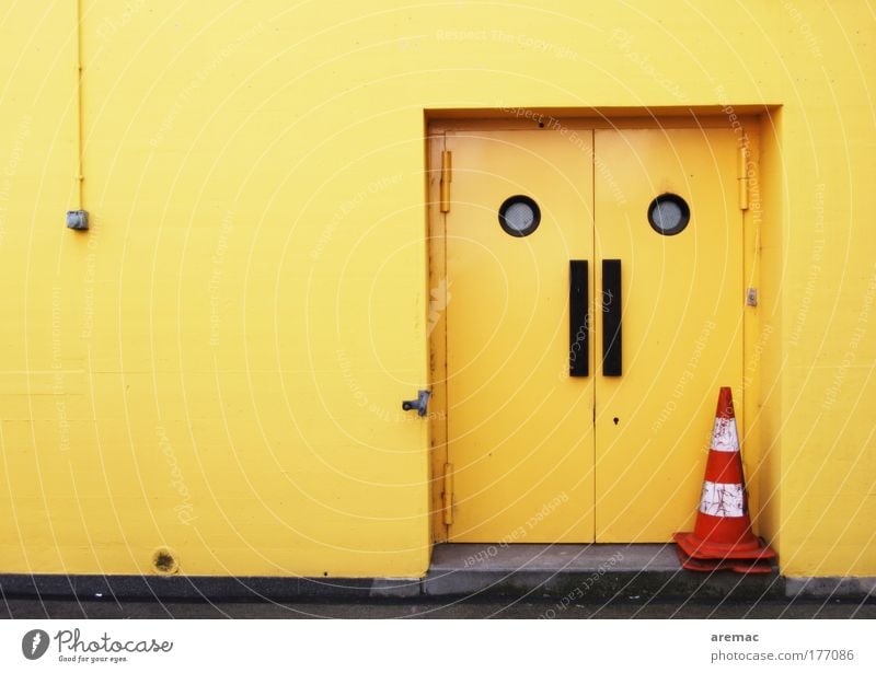 large construction site Colour photo Multicoloured Exterior shot Deserted Copy Space left Copy Space right Copy Space top Copy Space bottom Copy Space middle