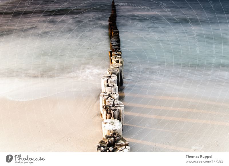 Divided sea Colour photo Exterior shot Deserted Copy Space left Copy Space right Day Evening Shadow Contrast Sunbeam Long shot Wide angle Vacation & Travel