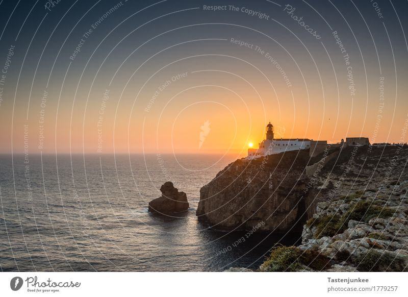 Sunset at Cabo de São Vicente Vacation & Travel Landscape Earth Water Sunrise Sunlight Coast Lakeside Hiking Emotions lighthouse Cape Saint Vincent