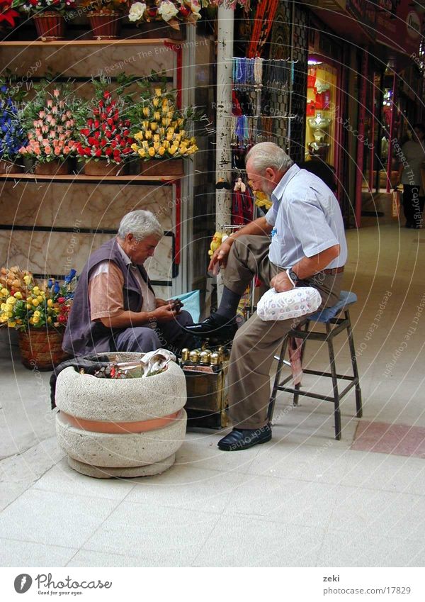 Boyaci Adapazari Turkey Man shoo adapazari