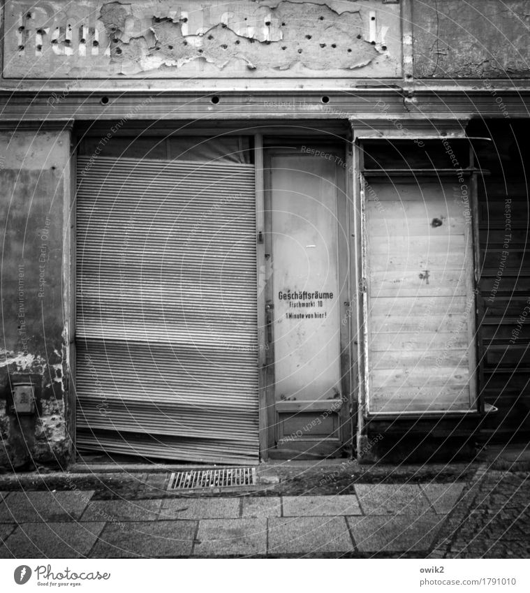 Moved goerlitz Germany Saxony Small Town Downtown Old town Pedestrian precinct Deserted Wall (barrier) Wall (building) Facade Door Shop window Venetian blinds