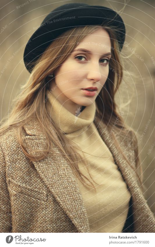 girl in hat Young woman Youth (Young adults) Hair and hairstyles 1 Human being 18 - 30 years Adults Fashion Sweater Coat Hat Blonde Thin Cold Beautiful Emotions