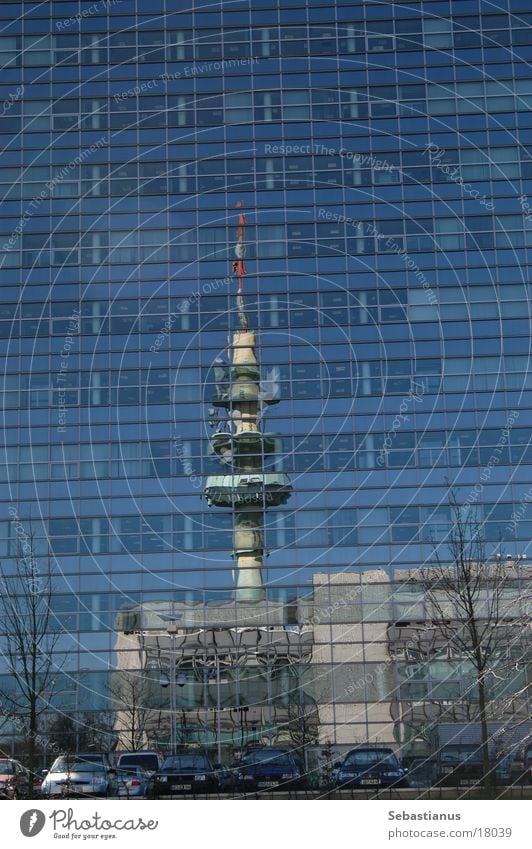 Radio tower in the Citibank Transmitting station Reflection Facade Duisburg Industry Glass Window pane Tower citibank Bench Radio (broadcasting)